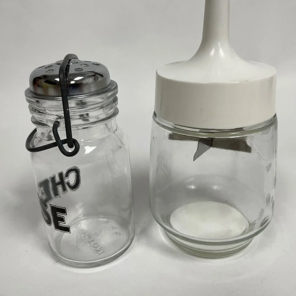 Chopper for onions tomatoes‎ cheese shaker storage clear glass plastic